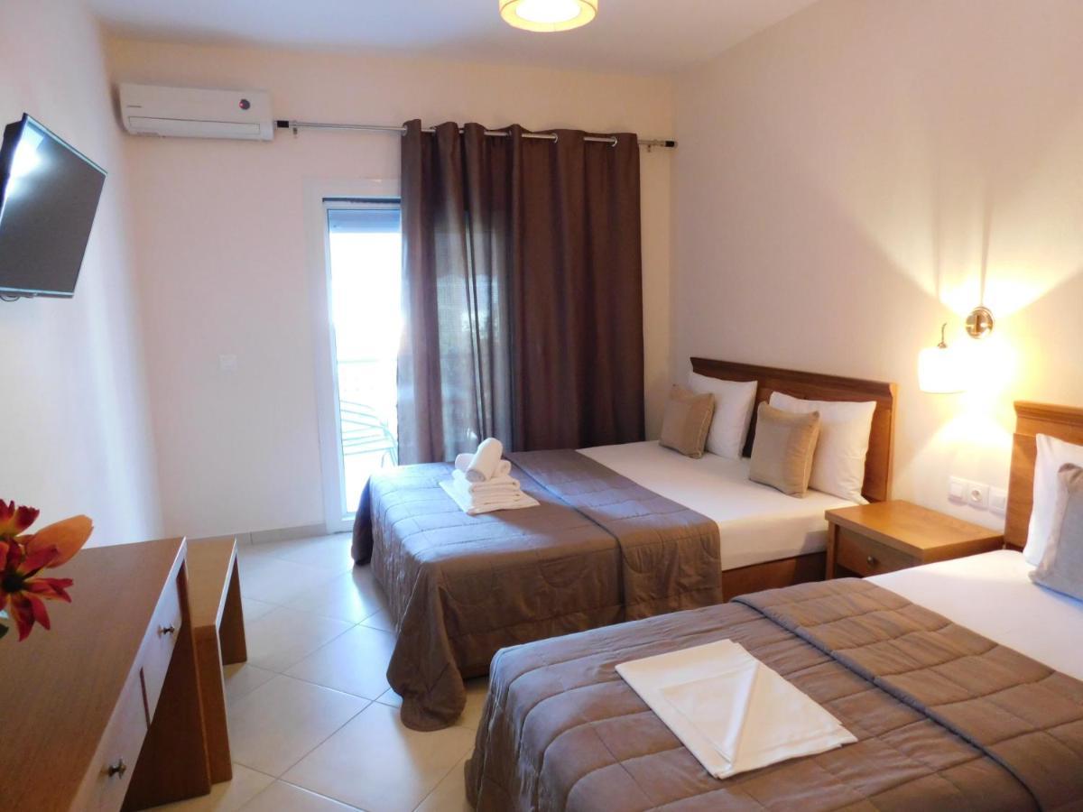 Hotel Anna House 1 Sarti Esterno foto