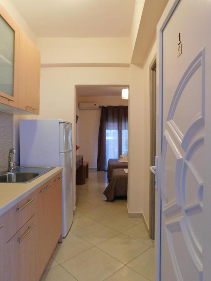 Hotel Anna House 1 Sarti Esterno foto